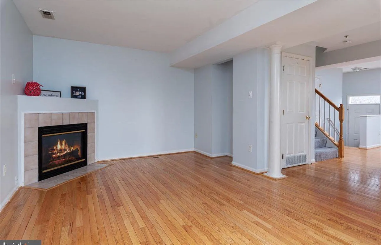 8110 Casey Ct — Photo 1