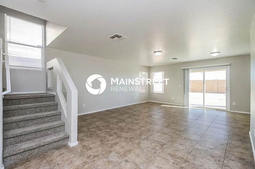 31805 N Sundown Dr — Photo 2