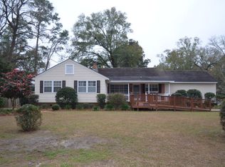 924 Cameron Dr, Bainbridge, GA 39819