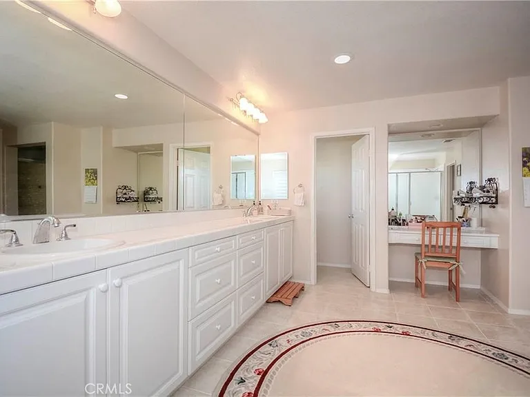 45316 Saint Tisbury St — Photo 5