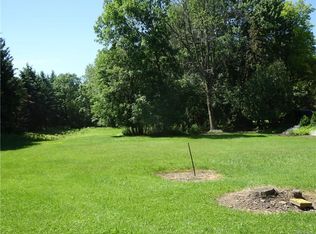 337 N French Rd, Amherst, NY 14228