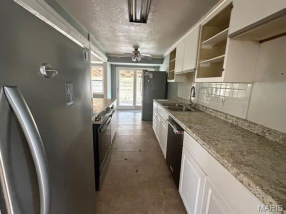 4th image of 1955 Parkton Way