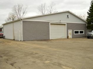 7348 Fenton Rd, Grand Blanc, MI 48439