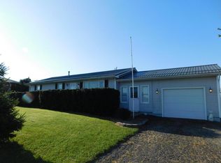 1393 Dunkel Rd, Circleville, OH 43113