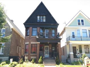 2247 S 6th St, Milwaukee, WI 53215