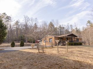 6812 Ogle Creek Rd, Covington, VA 24426