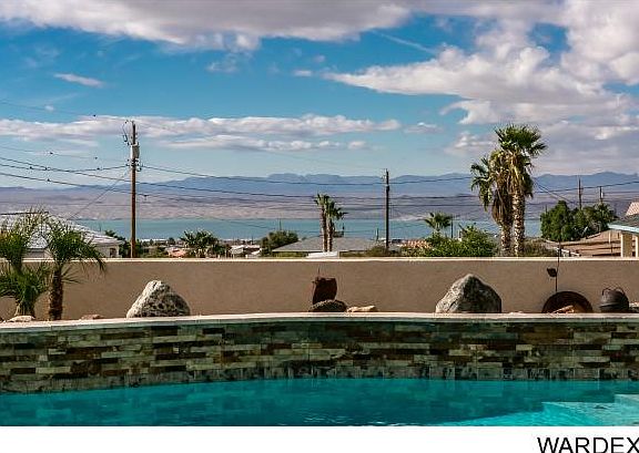4th image of 3336 Date Palm Dr