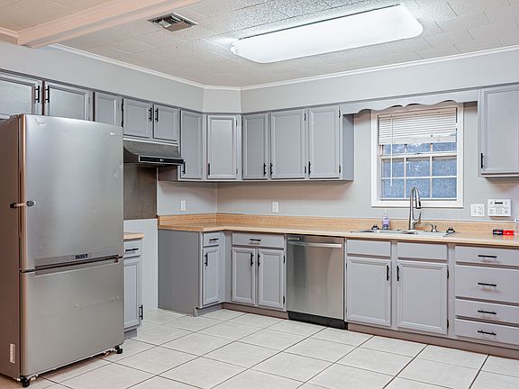 2nd image of 1181 Madeline Hts