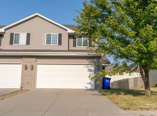 257 N Park Ridge Rd, North Liberty, IA 52317