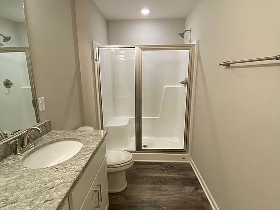 2nd image of 1806 Streamsong Dr