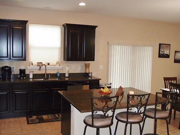 3rd image of 12190 Hatherden Ct