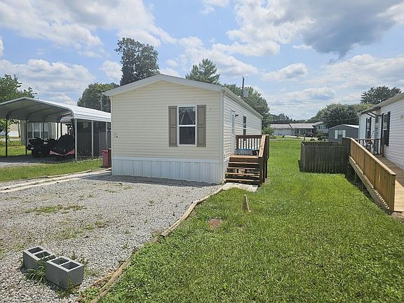 2nd image of 200 Valley Ln Lot 10A