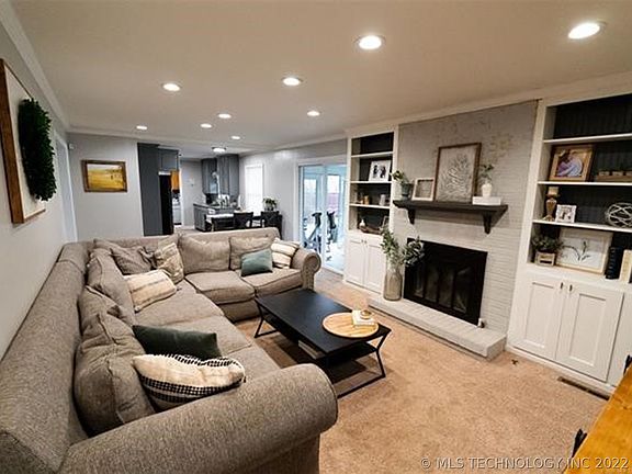 5th image of 5911 S 99th East Ave