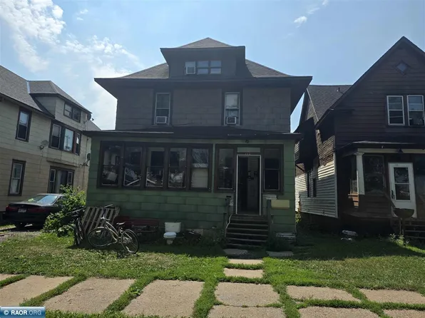 116 2nd St S, Virginia, MN 55792