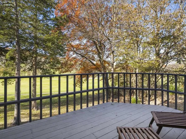 106 Aspen Glen Drive, Spring Green, WI 53588