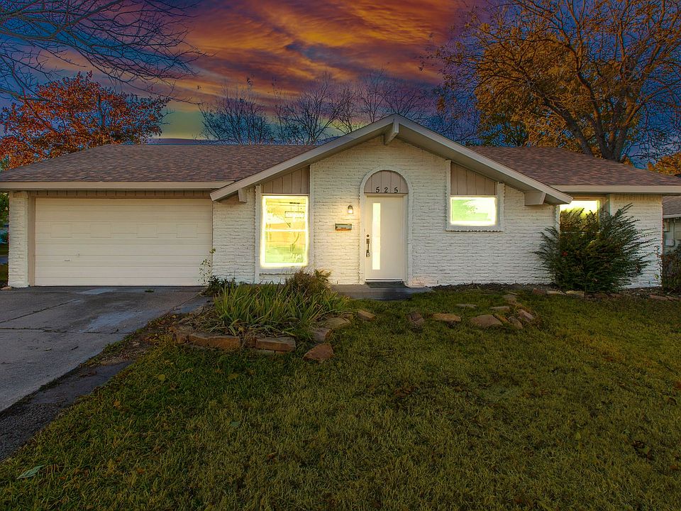 1st image of 525 Birchwood Dr