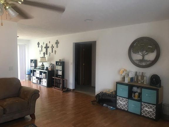 4th image of 911 Jacob Ln