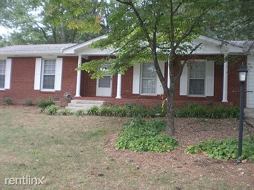 365 Greenwood Drive NW, Lilburn, GA 30047