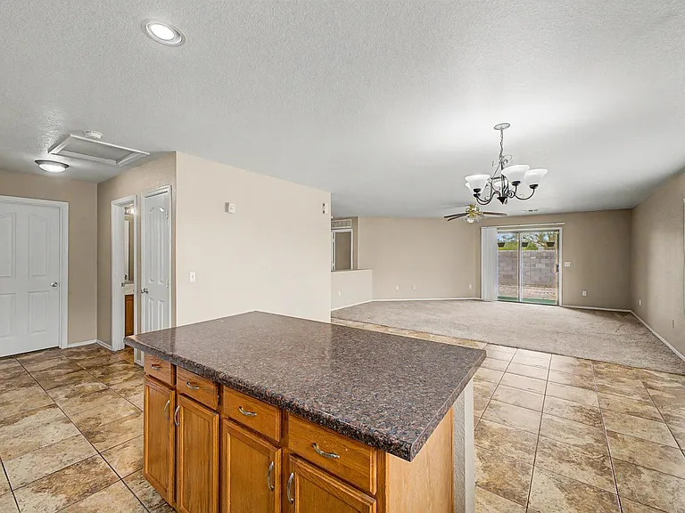 33856 N Cherry Creek Rd — Photo 10
