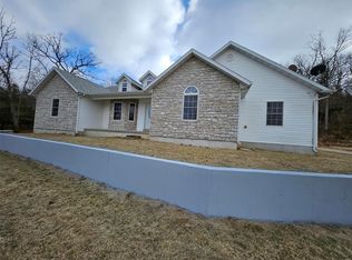 26998 Route 66, Lebanon, MO 65536