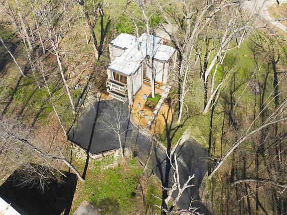 4th image of 2140 Glass Rd NE