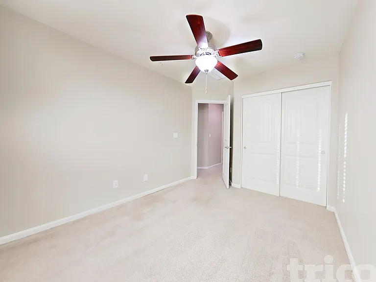 28954 N 124th Gln — Photo 10