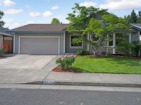 5730 Corbett Circle, Santa Rosa, CA 95403
