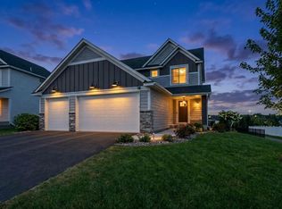 17945 Hidden Creek Trl, Lakeville, MN 55044