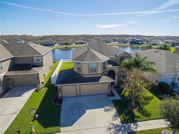 4th image of 3868 Buckinghamshire Dr