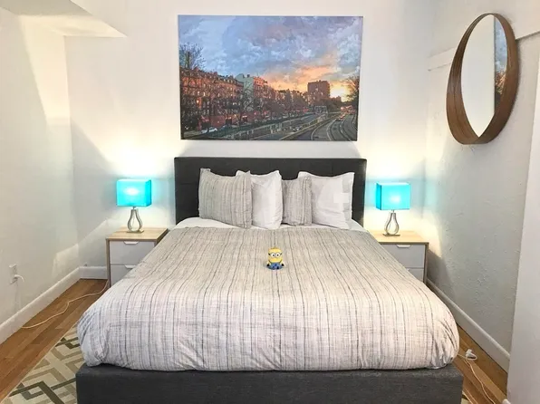 287 Dorchester St APT 3, Boston, MA 02127