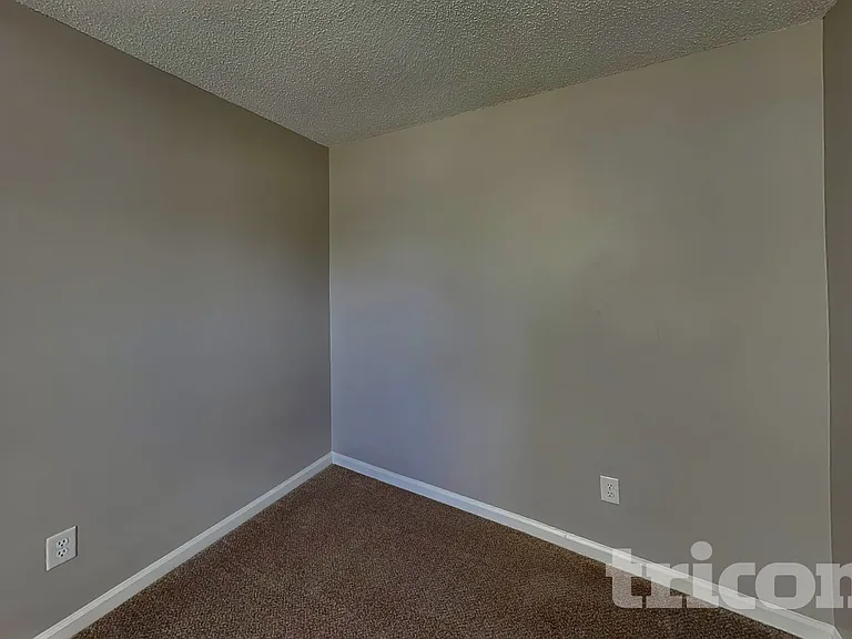 3651 Stonefield St — Photo 14