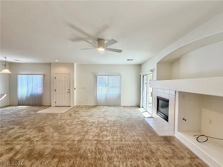 89 Dow Jones St #3 — Photo 6