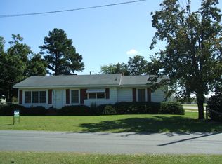 702 Francis St, Mount Olive, NC 28365
