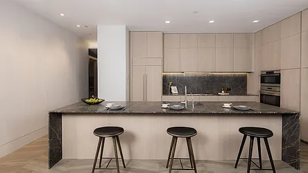 Sold by The Marketing Directors (Arias)