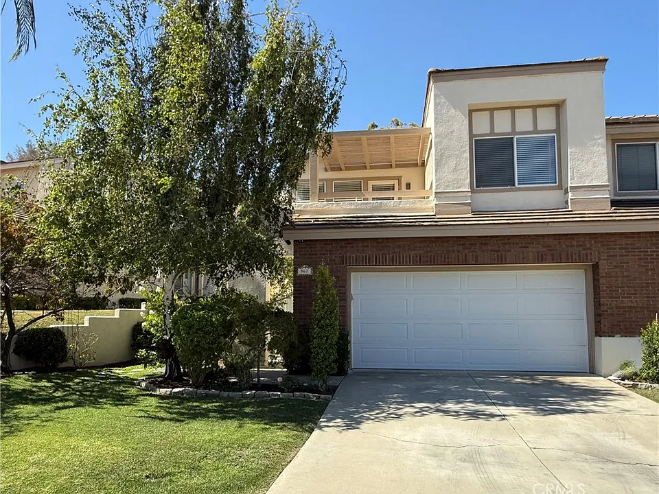 967 S Flintridge Way