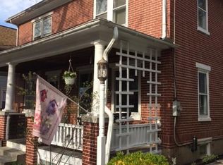 317 S Cedar St, Lititz, PA 17543