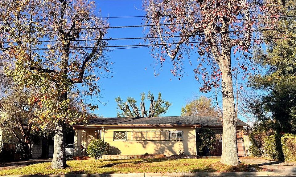 1st image of 1131 S 10th Ave