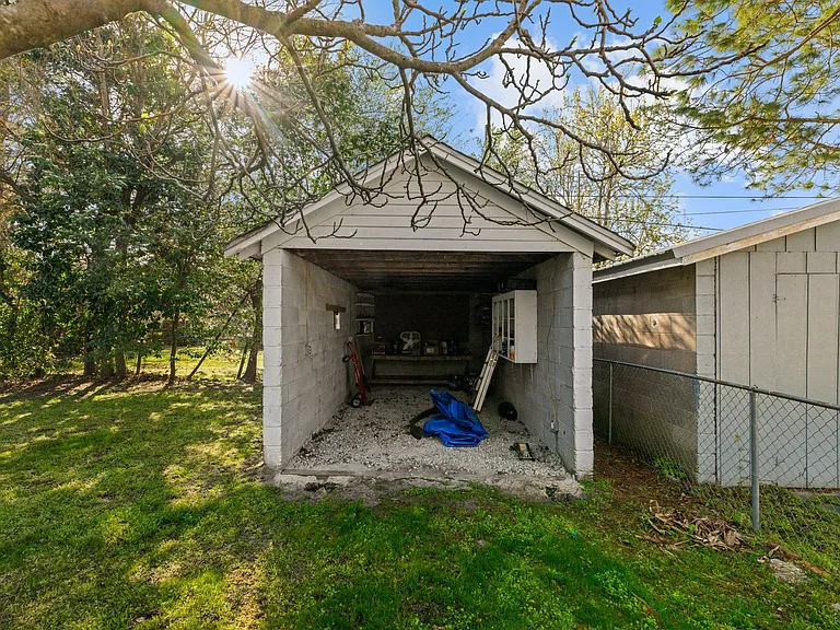 607 Watson Ave — Photo 27
