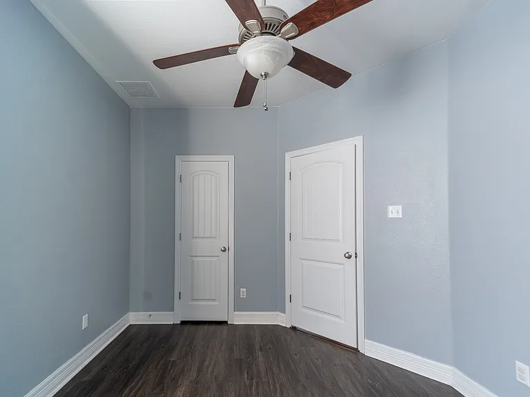 3208 Honey Peach Way — Photo 14