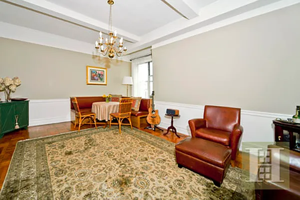 Rented by Halstead Real Estate | media 43