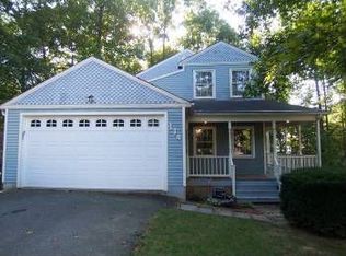 114 Oaklawn Rd, Stafford, VA 22554