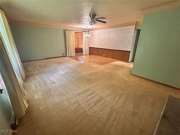 3rd image of 1140 Inverness Ave