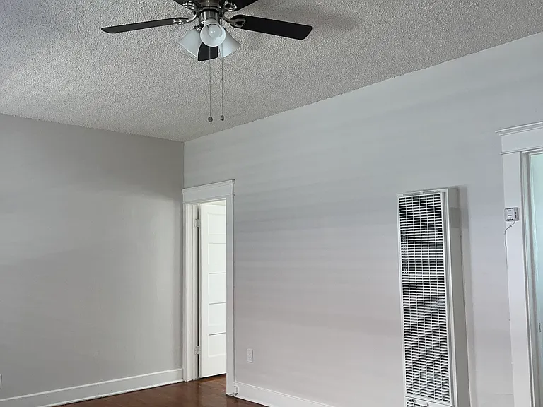915 Cherry Ave #209 — Photo 20
