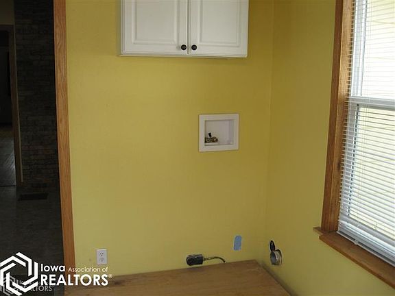 5th image of 1513 Avenue E