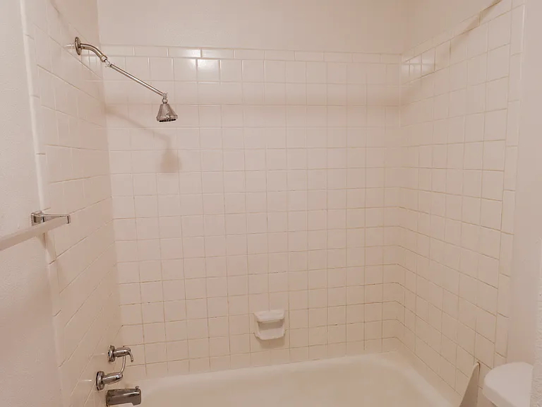 812 City Park Ave #103 — Photo 8