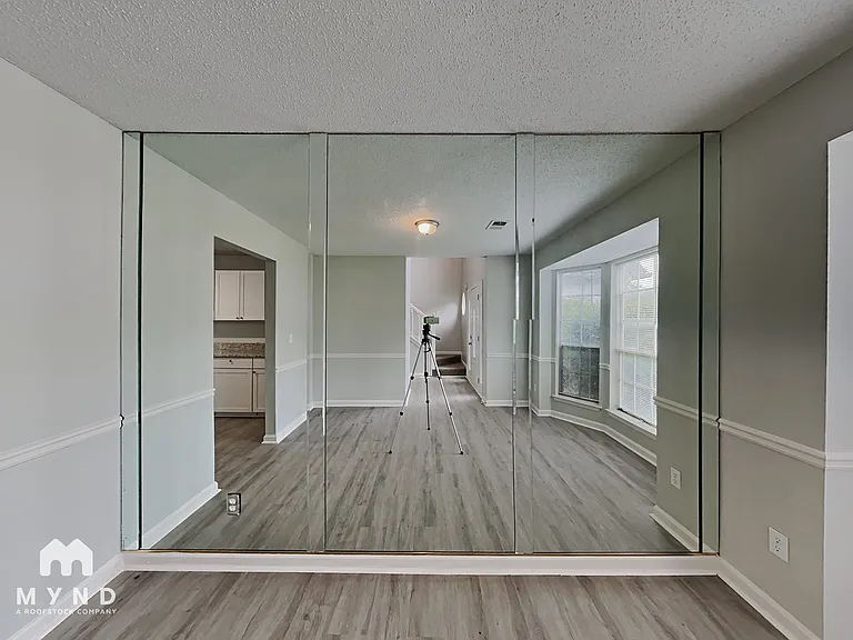 6252 Phillips Lake Cv — Photo 10