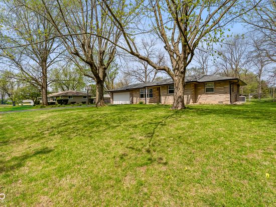 922 Slack Dr, Anderson, IN 46013