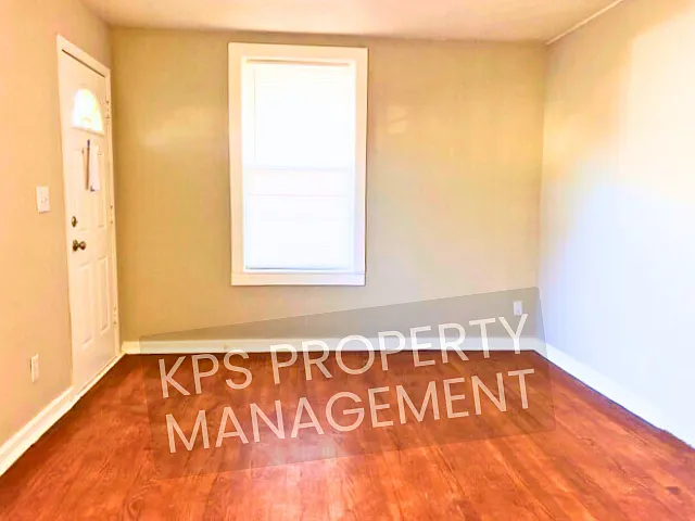 1 bed, 500 sqft, $650 — Photo 3