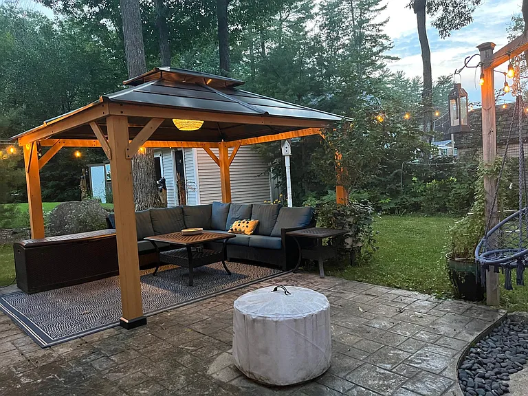4 Joy Ln — Photo 7