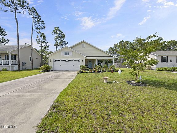 2nd image of 4521 Pinewood Village Drive SE